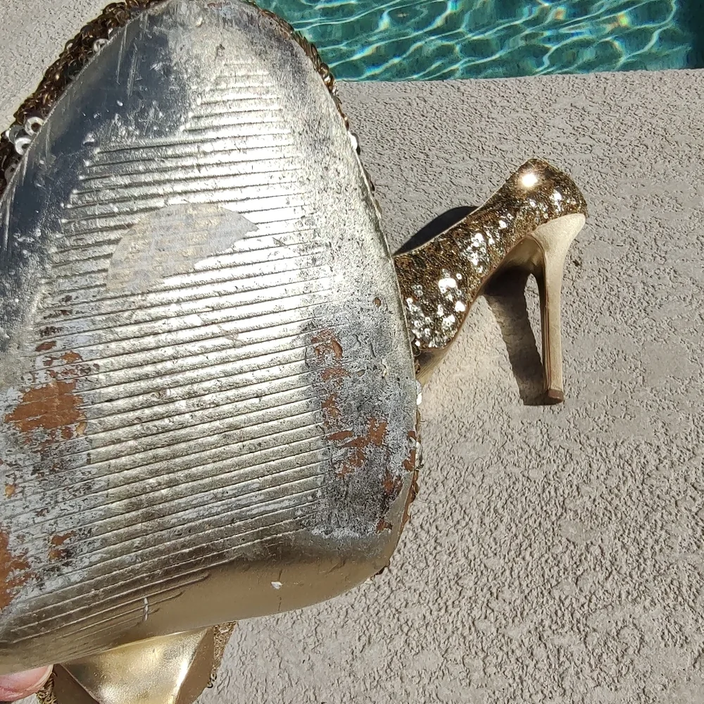 Steve Madden Gold Sequin platform heels - Picture 11 of 16